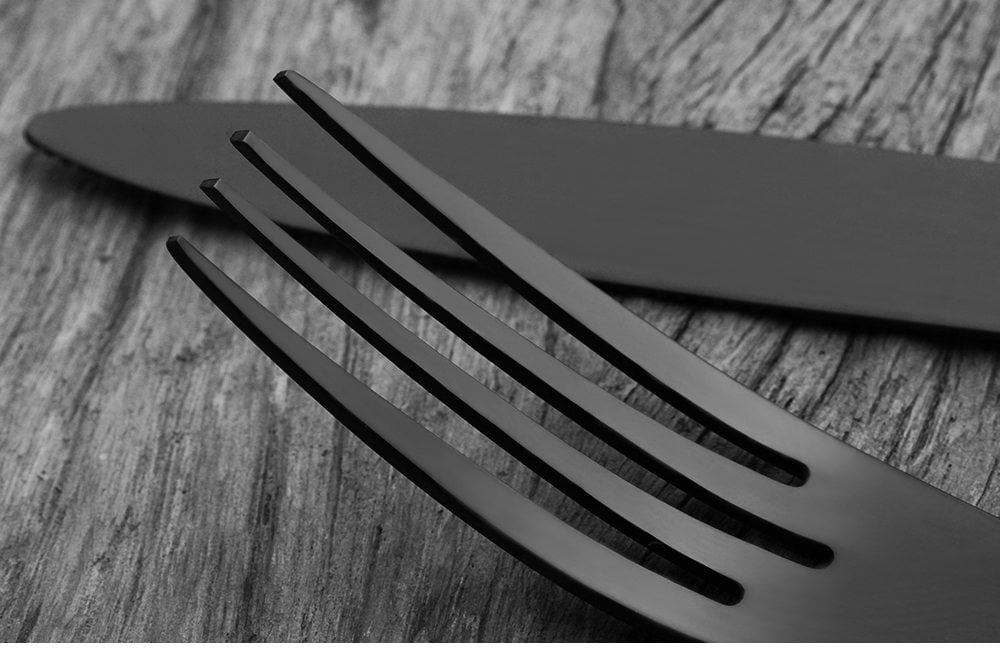 JetBlack™ - Premium Stainless Steel Black Silverware Set (8 / 16 / 24  Pieces)