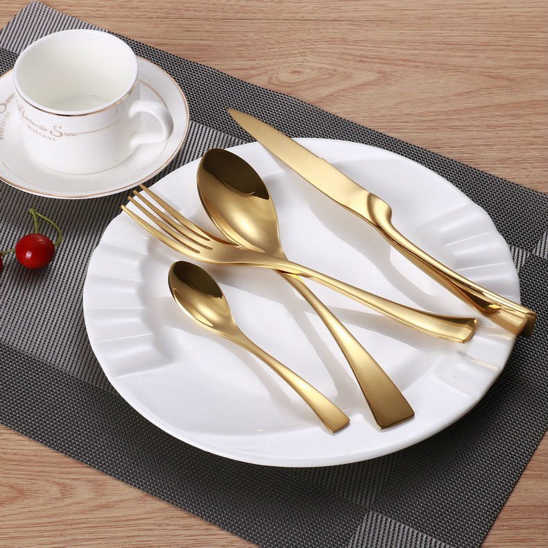 Retro Black Handle Gold Plated Flatware Set - Urban Kitchen™